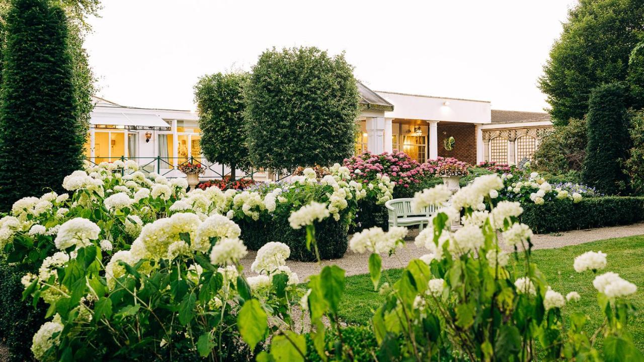 The Keadeen Hotel Newbridge  Eksteriør billede