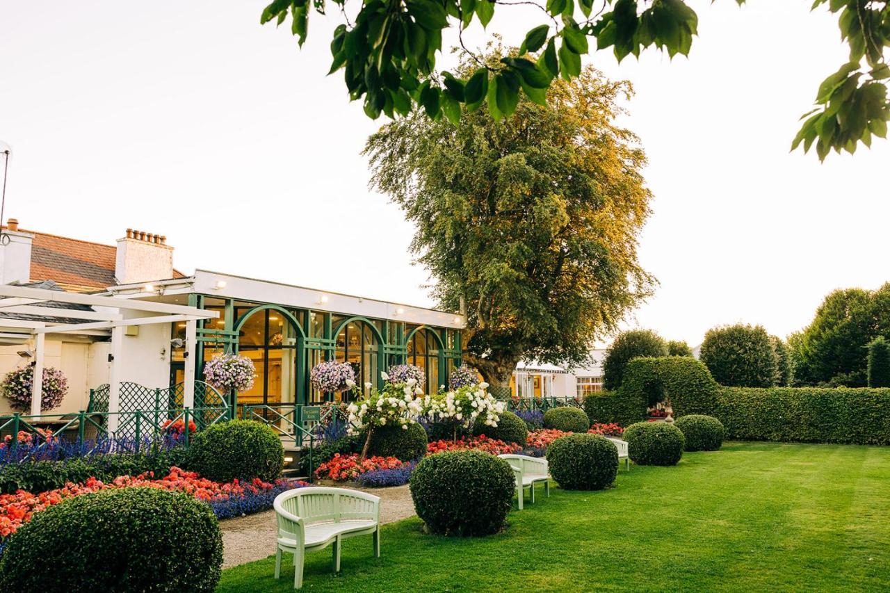 The Keadeen Hotel Newbridge  Eksteriør billede